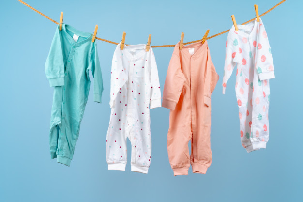 Jangan Asal! Ini Cara Merawat Baju Bayi