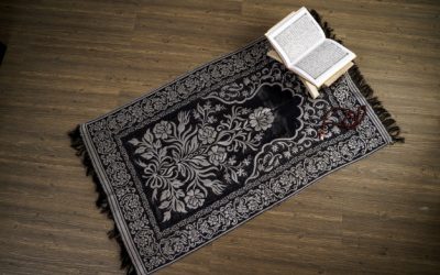 Wajib Tahu, Berikut Cara Mencuci Sajadah