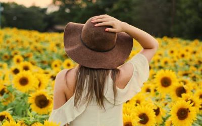Cara Mencuci Topi agar Bau Keringat Hilang