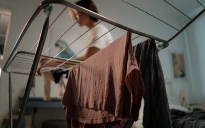 7 Langkah Tepat Menjemur Pakaian dalam Ruangan
