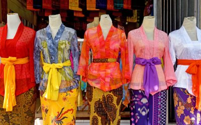 Cara Terbaik Merawat Kebaya Agar Tetap Awet