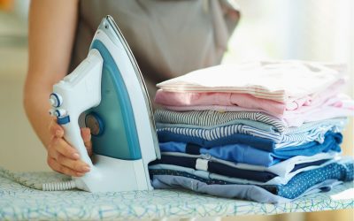8 Langkah Penting Saat Setrika Pakaian