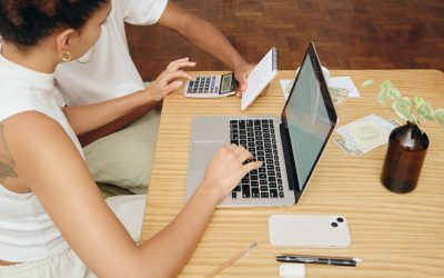 7 Tips Menangani Masalah Keuangan di Awal Bisnis Laundry Anda